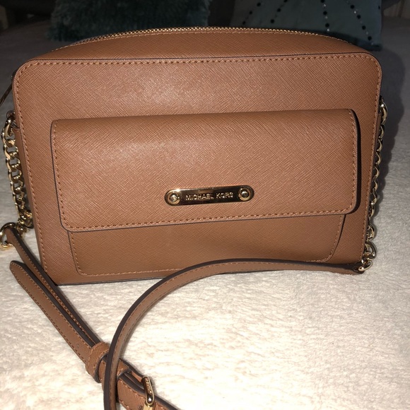 michael kors Handbags - Michael kors Original crossbody